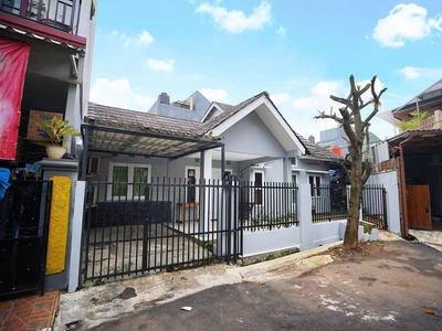 Rumah luas siap huni di Bintaro bisa kpr, free biaya kpr notaris bphtb