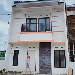 Rumah SHM Di Tengah Kota Poros Saxofone Suhat Malang