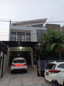 Rumah Siap Huni Dijual di Kemang Golf, Kemang Pratama, Bekasi
