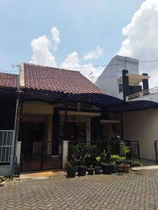 Rumah siap huni lokasi di Pandanwangi Sulfat Malang