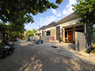 Rumah Siap Huni Murah Selangkah Menuju Jl.Raya Woltermonginsidi