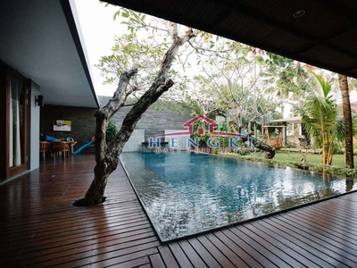 Rumah style villa di gatsu barat,cargo,canggu,kerobokan,dalung
