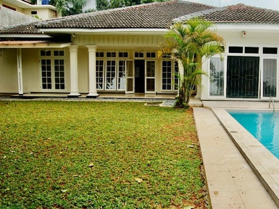 Disewa Beautiful and Cozy House for Rent at Kemang Area