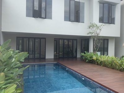 Disewa BEAUTIFUL NEW HOUSE AT BANGKA KEMANG, JAKARTA SELATAN