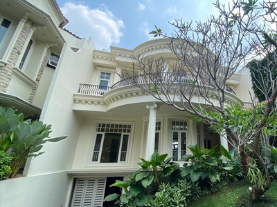Disewa BIG AND BEAUTIFUL HOUSE AT AMPERA, JAKARTA SELATAN