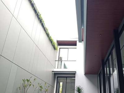 Dijual Brand new house dengan design modern di Pondok Indah