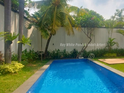 Dijual Brand New Resort House Kemang