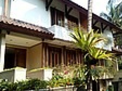 Disewa comfortable town house in Cipte area for expatriat and oth
