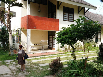 Di Jual Rumah dengan Lokasi Strategis Di Setiabudi , Kota Bandung