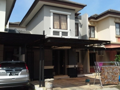 DI JUAL RUMAH LEBAR 7 X 16, HADAP TIMUR, DI BSD