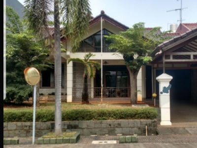 DI JUAL RUMAH STANDART BUKIT GADING VILLA