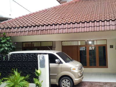 Dijual DIJUAL CEPAT : RUMAH SIAP HUNI DI JL. PALBATU TEBET MENTEN