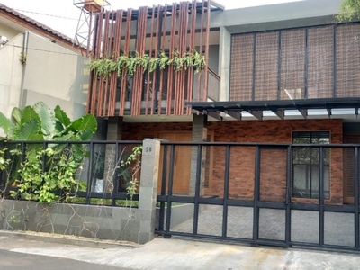 Dijual DIJUAL / For Sale Rumah Modern & Smart Home di Cipete, Jak