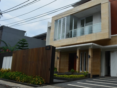 Dijual Dijual Luxury House Lokasi Kemang Jakarta Selatan