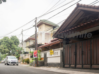 Dijual DIJUAL Rumah 2 Lantai di Tebet Barat - Jakarta Selatan