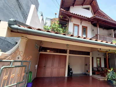 Dijual Rumah Asri dan Teduh Siap Huni di Kalimalang Jakarta Timur
