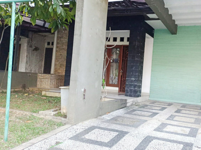 Dijual Dijual Rumah Bagus Di Cluster Venice Graha Raya Bintaro Ja