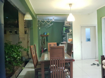 Dijual Dijual Rumah Bagus Di Villa Bintaro Indah, Jombang Tangera