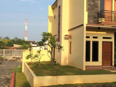 Dijual DIJUAL RUMAH BARU POSISI HOOK DALAM CLUSTER DI PETUKANGAN