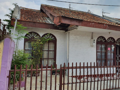 Dijual Rumah di Daetah Sangkuriang Cimahi Lokasi dekat Stadion Sangkuriang