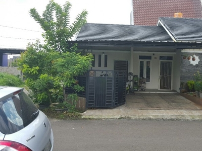 Dijual Dijual Rumah di Villa Rizki - Karawaci, Tangerang