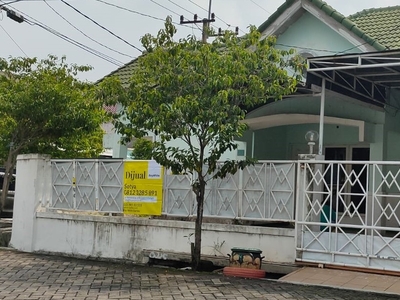 Dijual Rumah Luas, Hook Harga Bawah Pasar di Taman Pondok Indah Wiyung, Surabaya