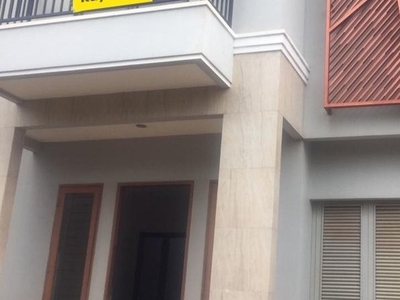 Dijual Dijual Rumah Modern Minimalis Siap Huni Daerah Cilandak