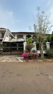 Dijual Dijual Rumah Posisi Hook di Jl Galunggung Daerah Cinere