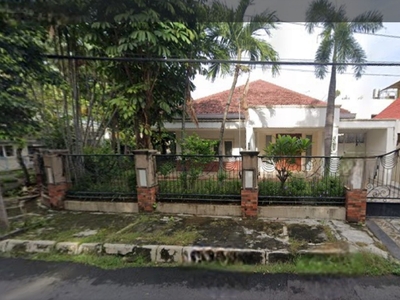 Dijual Rumah Surabaya Pusat kota - Jl.Jaksa Agung Suprapto, - Nol Jalan RAYA KEMBAR Komersial area cocok buat Segala Usaha
