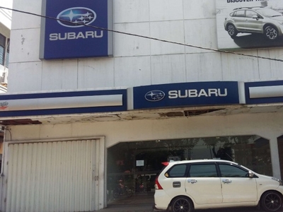 Disewa Disewakan gedung ( eks show room Subaru ) sangat strategis