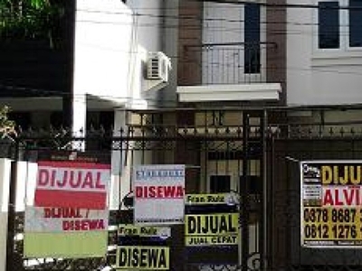 Disewa Disewakan rumah di Taman Cosmos, Jakarta Barat
