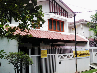 Disewa Disewakan Rumah Idaman Semi Furnish di JL Kintamani Kuning