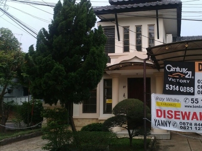 Disewa Disewakan Rumah Taman Bukti Chedi Jl. Phuket - Lippo Karaw