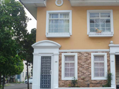 Disewa Disewakan townhouse di Taman Ayu Lippo Karawaci - Harga Be