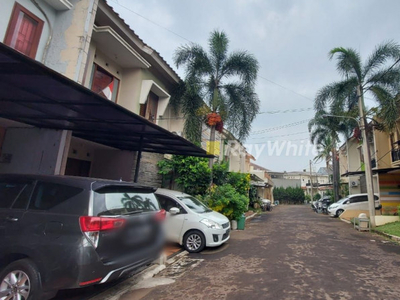 Dijual For Sale: Rumah Siap Huni Dalam Town House Asri Di Cirende