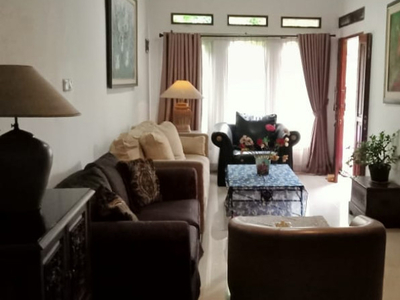 Dijual Jual Cepat Rumah Villa Melati Mas Tanpa Furnish