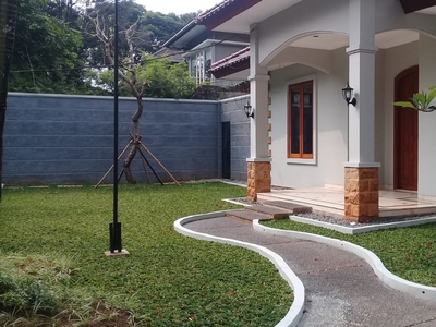 Disewa Nice House For Rent at Kemang Dalem