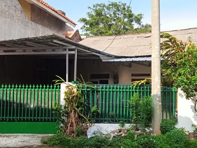 Pejaten timur rumah dikontrakkan disewakkan komplek pertanian