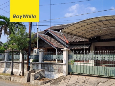 Rp.10 jt/m2 Rumah Raya Darmo Harapan Indah Surabaya - Raya Row Jalan 3 Mobil - Cocok buat Rumah Usaha, Rumah Kantor - Surat SHM