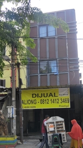 Ruko 3,5 Lantai bagus untuk kost an dan Usaha di Koja Jakarta Utara