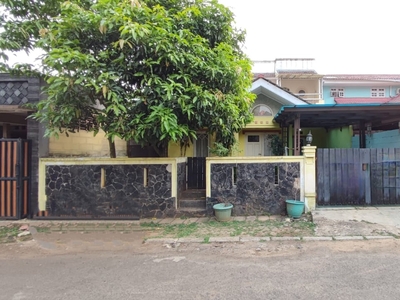 Dijual Rumah 1 Lantai di Kencana Loka, BSD