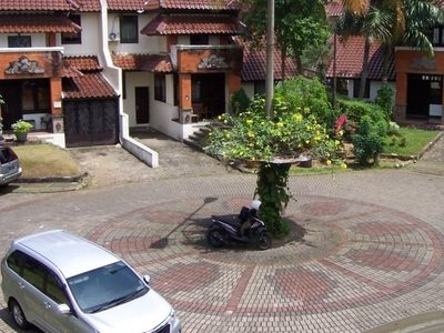 Rumah 2 lantai dengan lingkungan tenang di Bali View