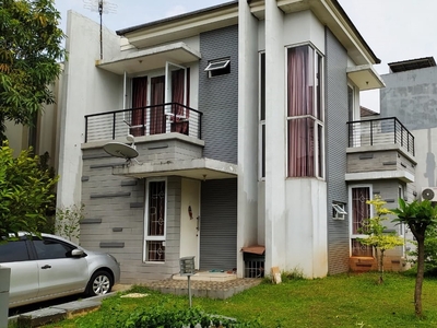 Rumah 2 Lantai di Kota Wisata Cibubur