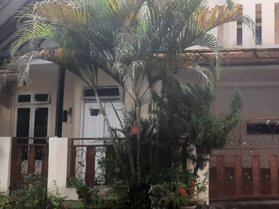 Rumah 2 Lantai di Perum Sendang Adi Yogyakarta