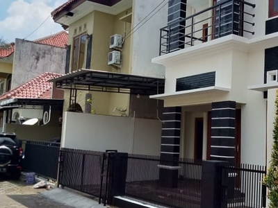 Rumah 2 lantai di perumahan Nandan regency jl monjali Yogyakarta