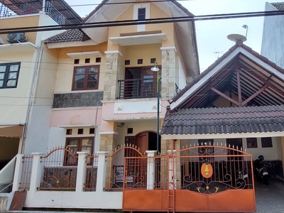 Dijual Rumah 2 Lantai di Taman Kuantan Regency Mlati Sleman