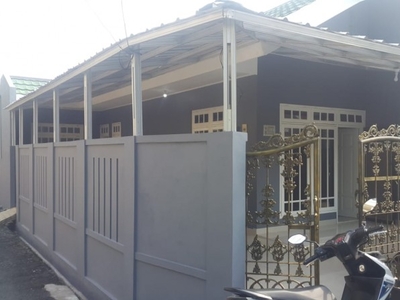 Rumah Asri 1 lantai , Harga nego di Rawamangun Jakarta Timur