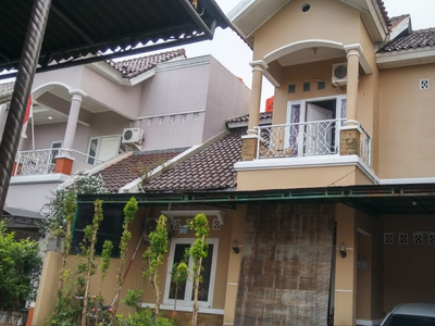 Rumah Asri Dalam Perumahan Siap Huni di Bintaro
