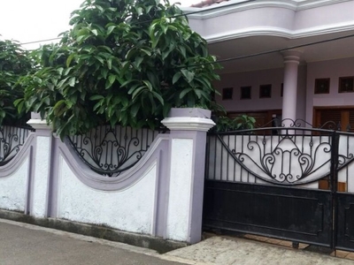 Dijual Rumah Asri Di Kalibata Jakarta Selatan