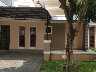 Dijual Rumah Asri Posisi Hoek Dalam Cluster Bintaro Jaya Sektor 9
